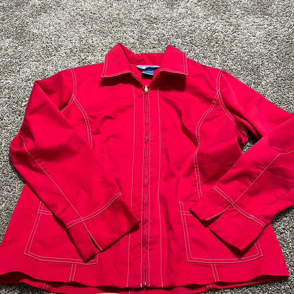 Koret Jacket Women’s Medium Red W/Gold star zipper White stitching